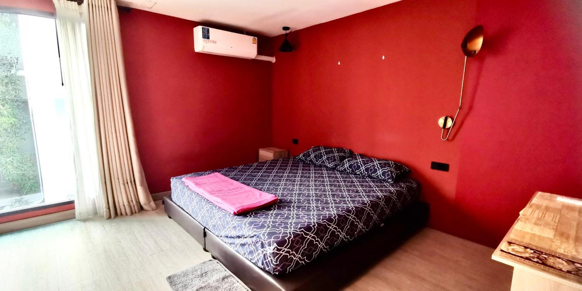 בנגקוק Hip And Funky Apartment Silom Soi 3, With Rooftop View מראה חיצוני תמונה